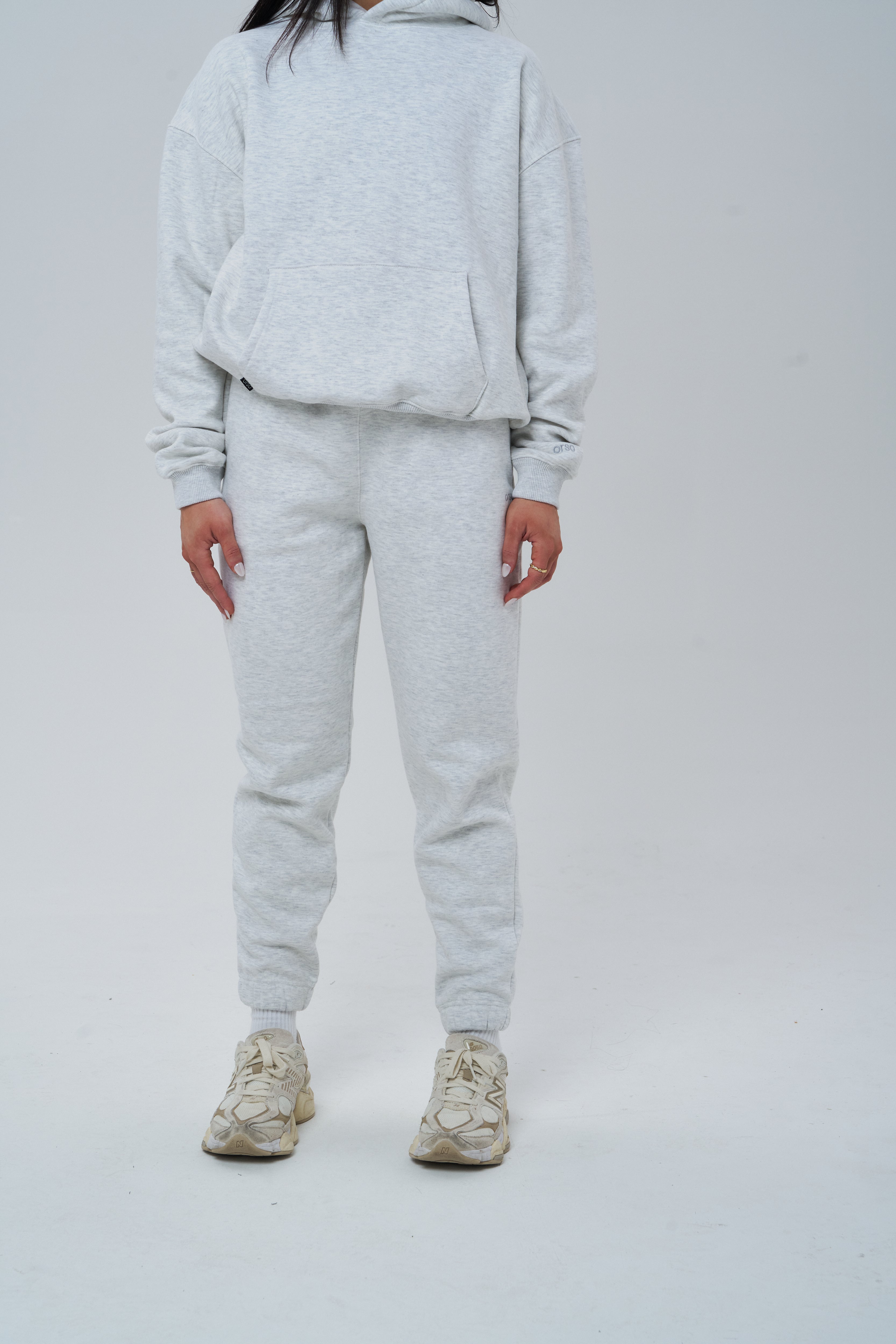 DreamLounge™ Essential Sweatpants - Heather Grey